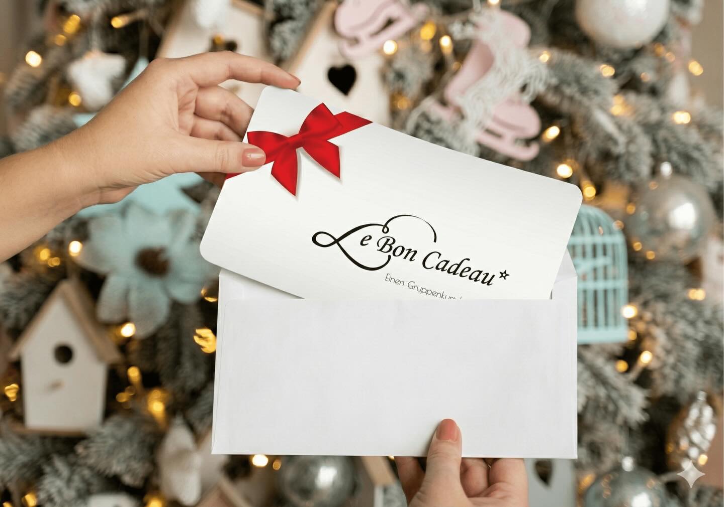 Kein Geschenk zu Weihnachten?! Wir haben für euch die Lösung. Gleich einen Gutschein von Le Bon Mot online für ihre Liebsten kaufen und der Geschenkstress ist vorbei 🎁 #lebonmot #learningfrench #franzoesischinstitut #lbmwien #gutscheine www.franzoesisch-lernen.at/produkt-kategorie/gutscheine/